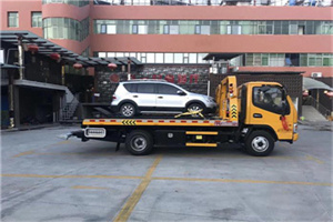 新化汽车紧急补胎换胎救援