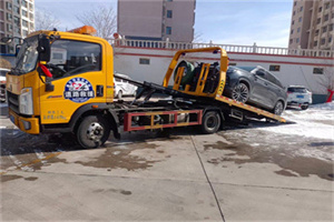 新化救援拖车费用怎么算